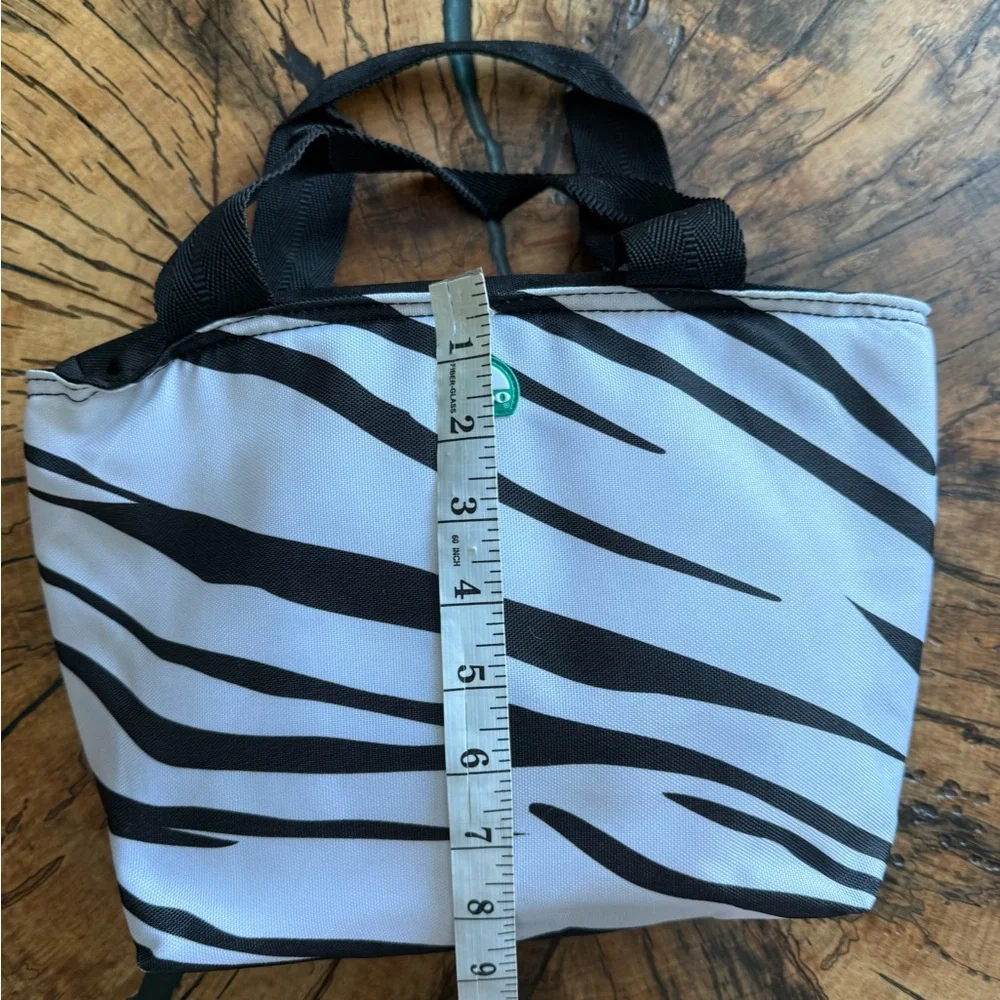 Zebra Print Insulated Lunchbag